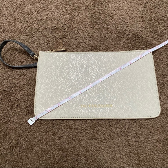 Tru Trussardi Grey/ Cream Tote Bag - Picture 11 of 16